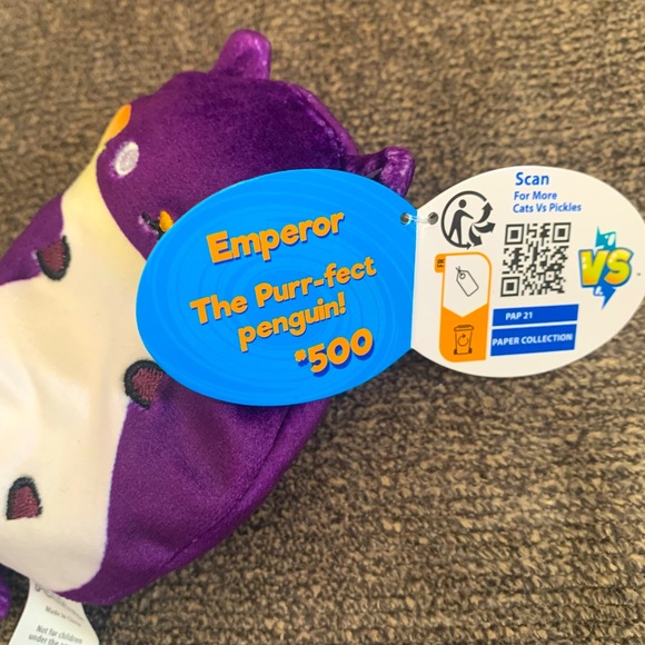 Cats vs Pickles NWT Set of 2 cats - Picture 2 of 3